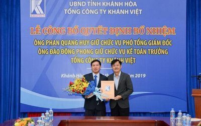 Ceremony to announce the decision on appointment of Vice General Director and Chief Accountant of Khanh Viet Corporation