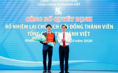 Ceremony of announcing the decisions on appointment and re-appointment of management officials of Khanh Viet Corporation
