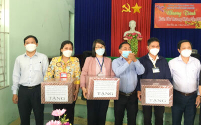 Khanh Viet Corporation presents Tet gifts to the poor people on the occasion of the Lunar New Year 2022